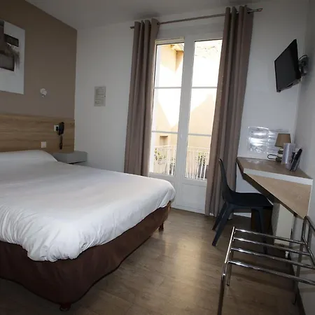 Contact - Le Lion D'or 2* Lamballe