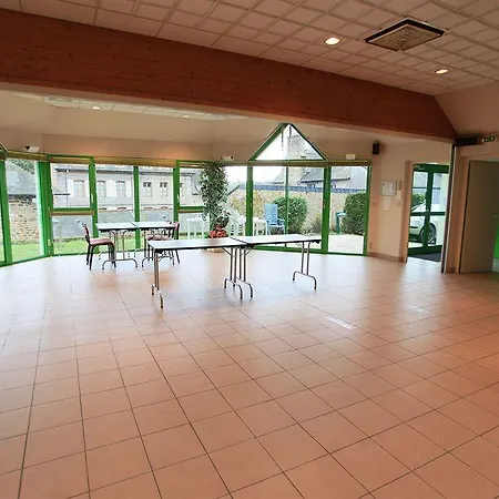 Contact - Le Lion D'or Lamballe